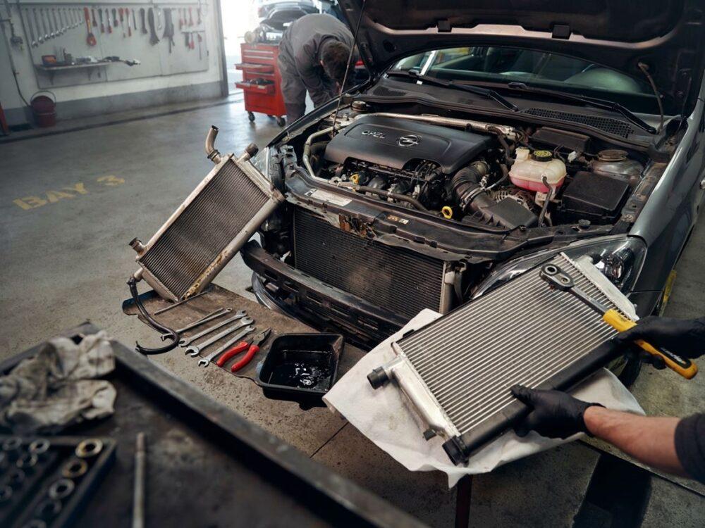 chłodnica samochodowa Opel Astra H